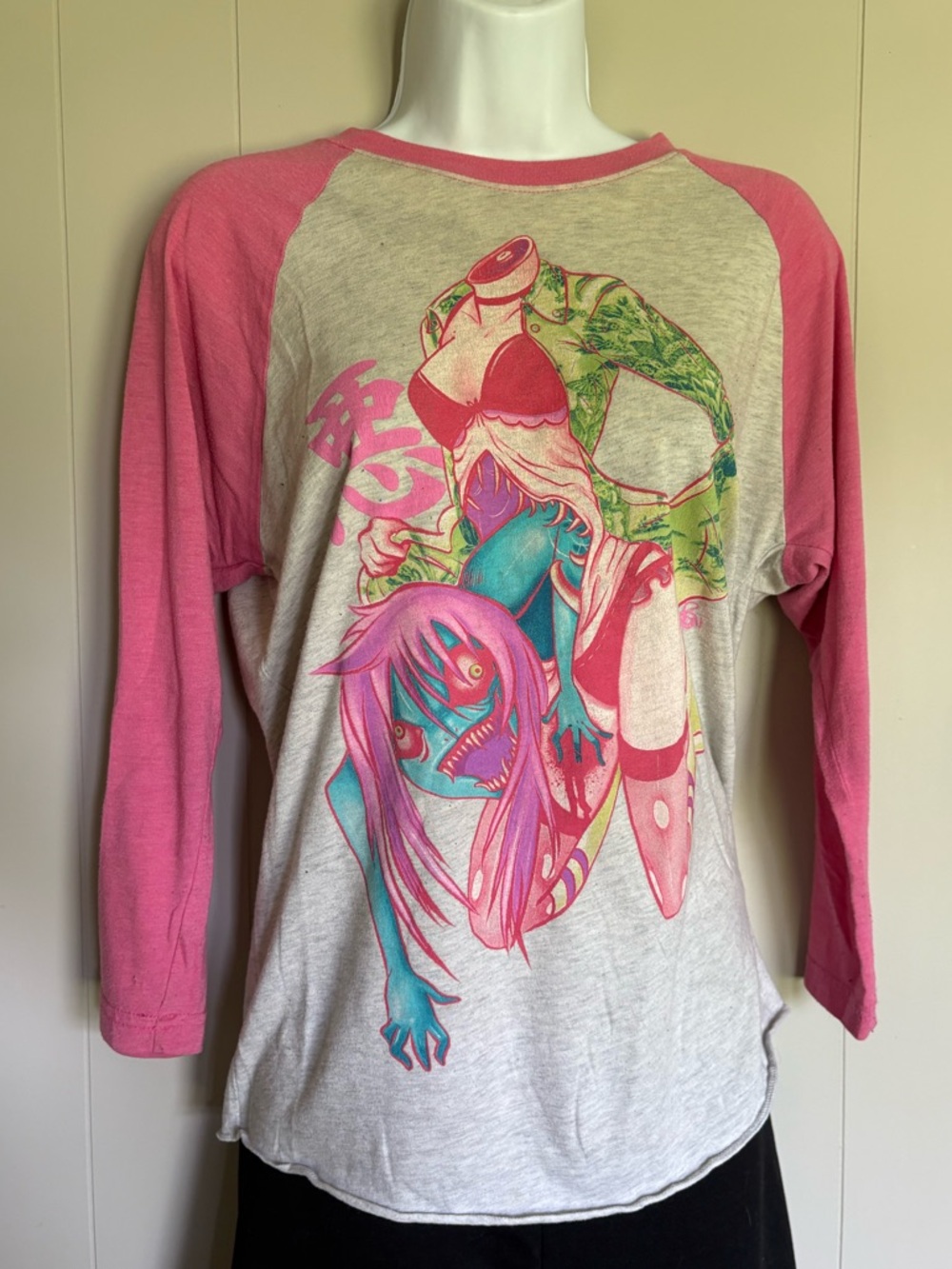 bubblegum pink baseball tee